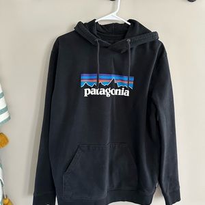 Patagonia Black Sweatshirt